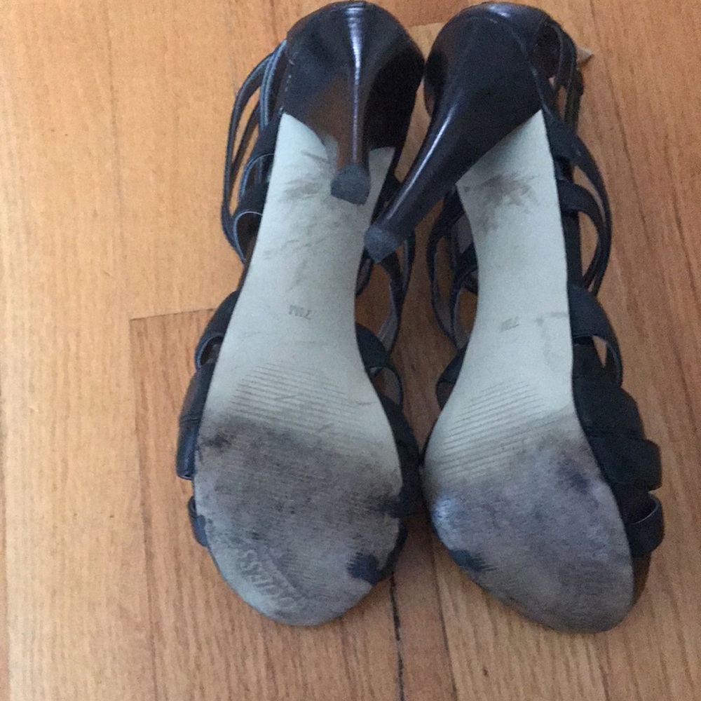 GUESS Open toe Heels - Picture 6 of 8